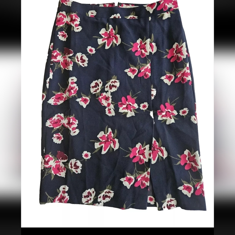 J. Crew The Pencil Skirt Navy Blue Floral Sheath Knee Length Skirt 0